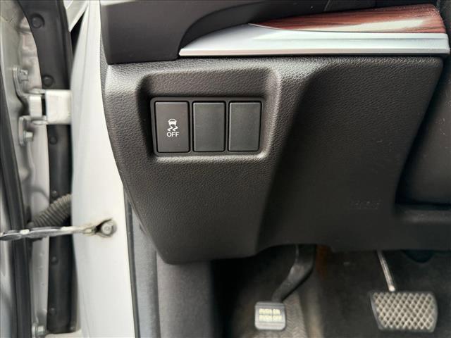 used 2014 Acura MDX car, priced at $13,995