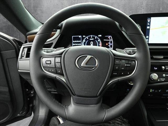 used 2022 Lexus ES 350 car, priced at $36,615