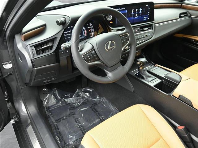 used 2022 Lexus ES 350 car, priced at $36,615