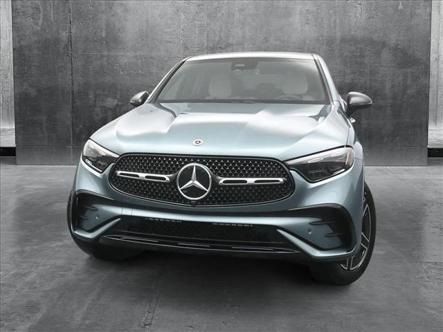 new 2025 Mercedes-Benz GLC 300 car, priced at $68,675