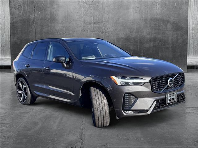 used 2022 Volvo XC60 car, priced at $35,725