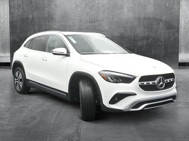 new 2025 Mercedes-Benz GLA 250 car, priced at $48,495