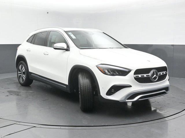 new 2025 Mercedes-Benz GLA 250 car, priced at $48,495