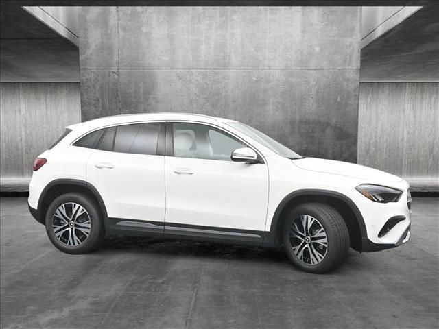 new 2025 Mercedes-Benz GLA 250 car, priced at $48,795