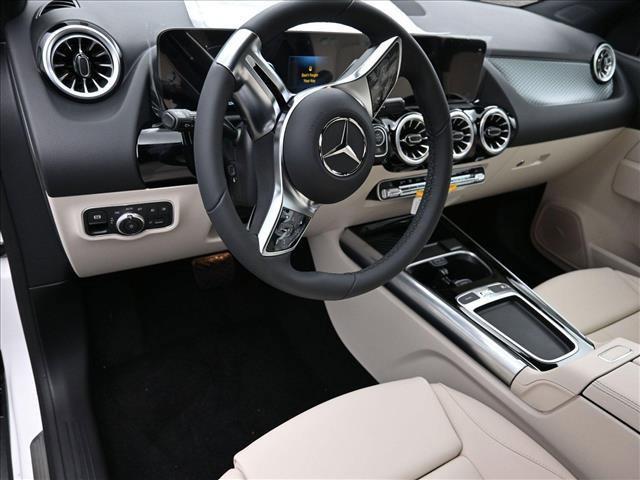 new 2025 Mercedes-Benz GLA 250 car, priced at $48,795