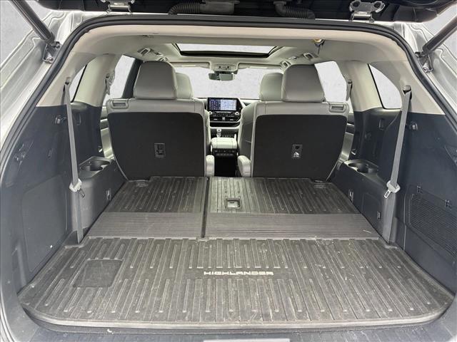 used 2020 Toyota Highlander car, priced at $27,990