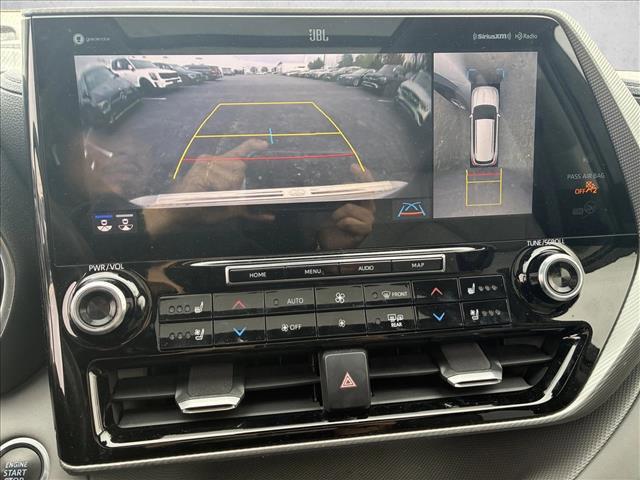 used 2020 Toyota Highlander car, priced at $27,990