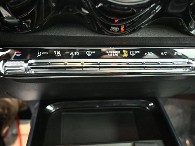 used 2020 Mercedes-Benz GLB 250 car, priced at $23,990