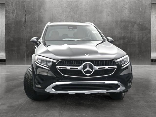 new 2024 Mercedes-Benz GLC 300 car, priced at $55,805