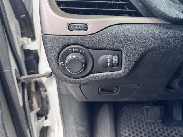 used 2017 Jeep Cherokee car, priced at $12,990