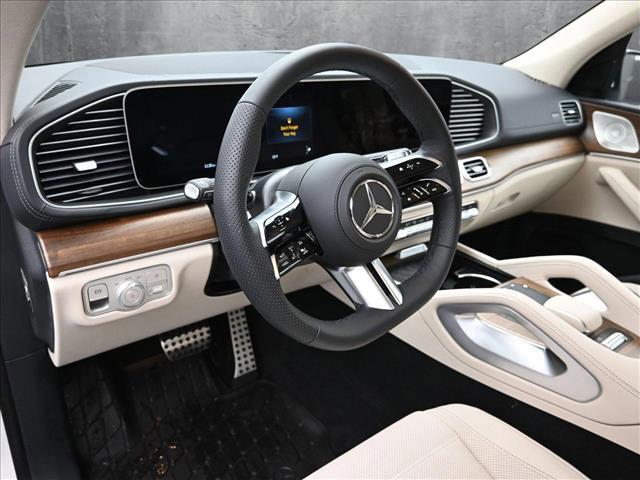 new 2025 Mercedes-Benz GLS 450 car, priced at $100,210