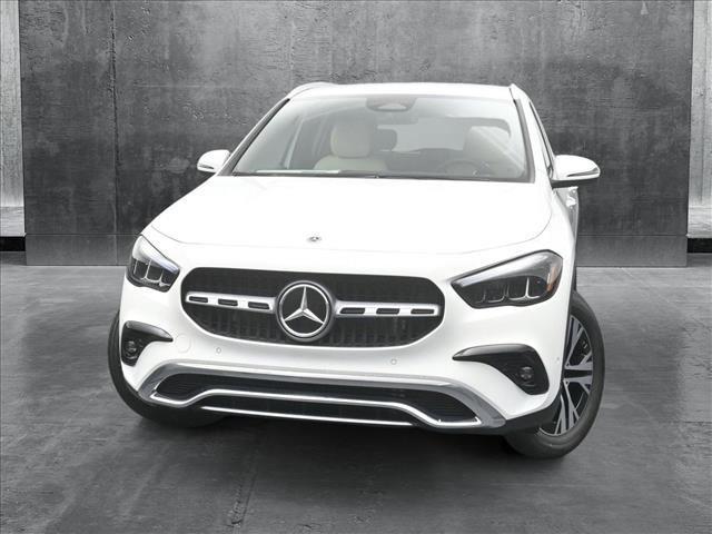 new 2025 Mercedes-Benz GLA 250 car, priced at $48,795