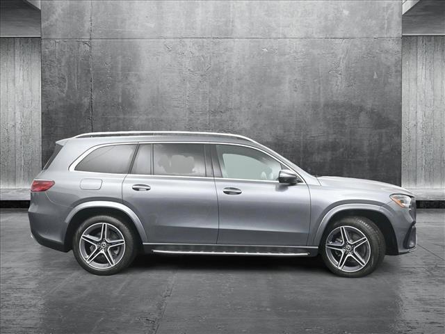 new 2025 Mercedes-Benz GLS 450 car, priced at $95,685