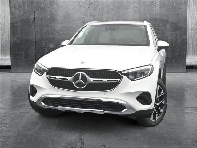 new 2025 Mercedes-Benz GLC 350e car, priced at $68,105