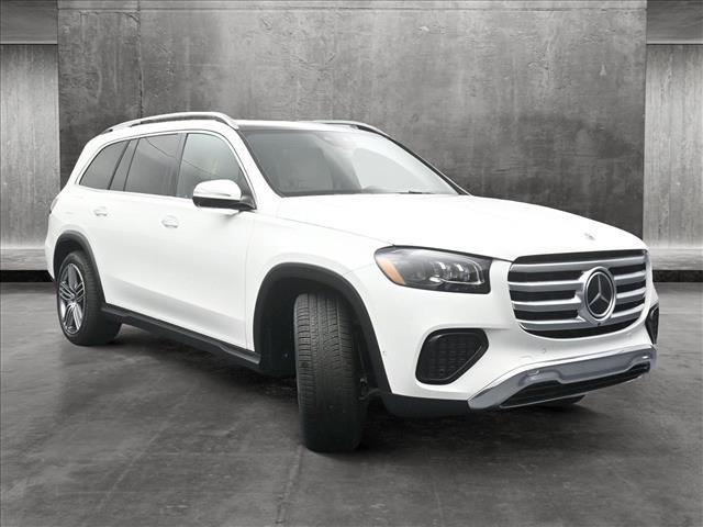 new 2025 Mercedes-Benz GLS 450 car, priced at $95,145