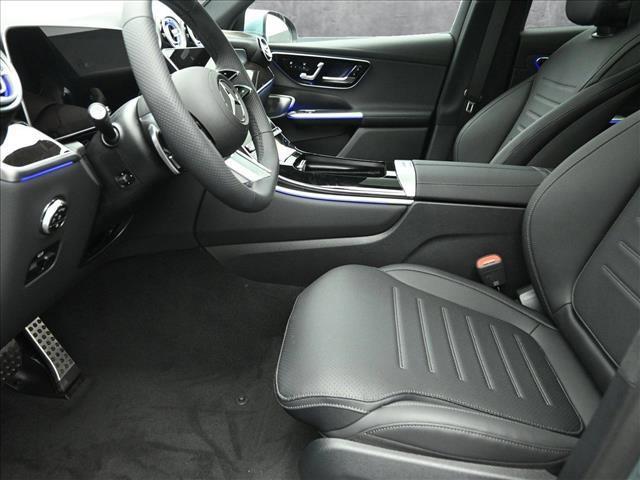 new 2025 Mercedes-Benz GLC 300 car, priced at $62,005