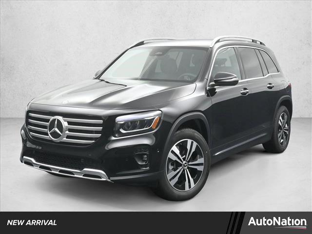 used 2025 Mercedes-Benz GLB 250 car, priced at $45,277