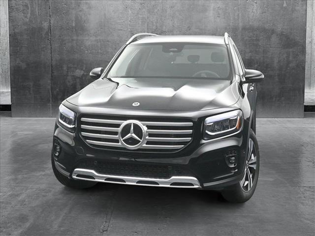 new 2025 Mercedes-Benz GLB 250 car, priced at $49,595