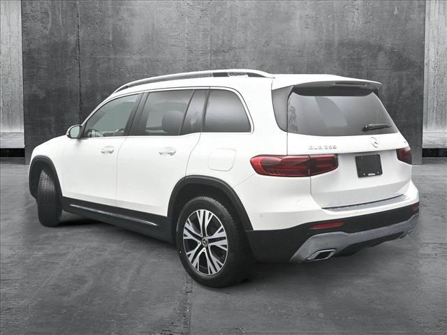 new 2025 Mercedes-Benz GLB 250 car, priced at $51,095