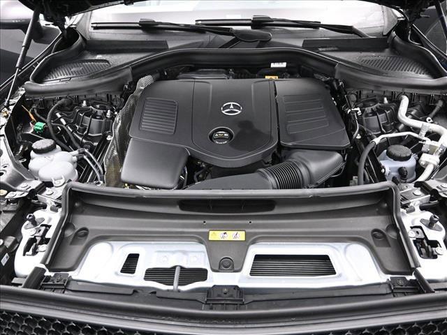 new 2025 Mercedes-Benz CLA 250 car, priced at $54,265