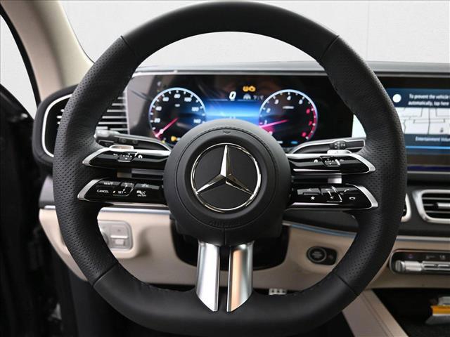 new 2025 Mercedes-Benz GLS 450 car, priced at $96,870