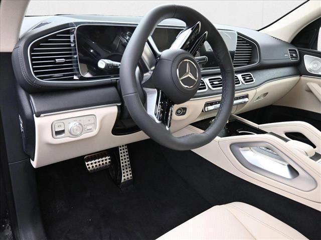 new 2025 Mercedes-Benz GLS 450 car, priced at $96,870