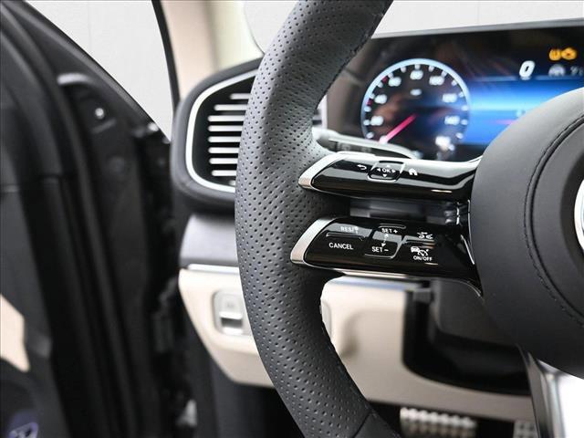 new 2025 Mercedes-Benz GLS 450 car, priced at $96,870