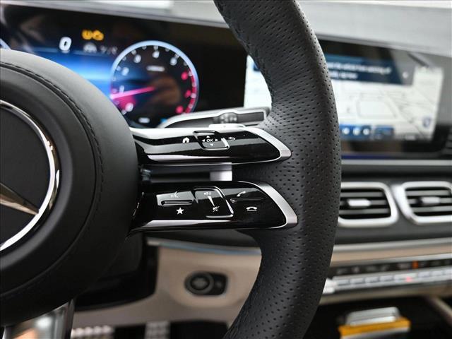 new 2025 Mercedes-Benz GLS 450 car, priced at $96,870