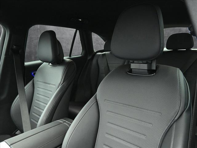 new 2025 Mercedes-Benz GLC 300 car, priced at $60,875