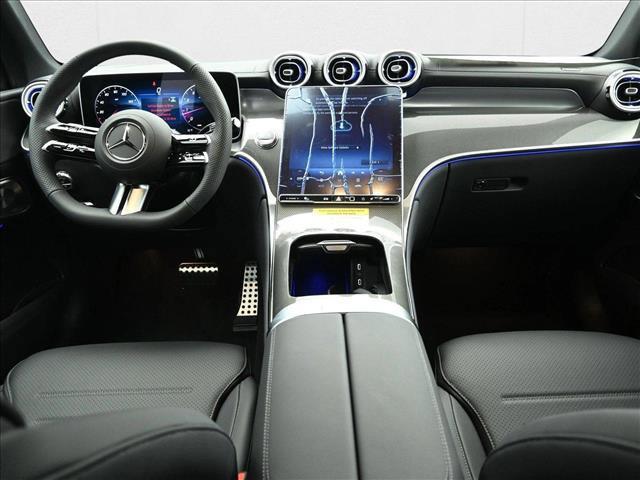 new 2025 Mercedes-Benz GLC 300 car, priced at $60,875
