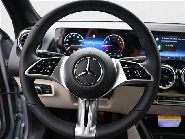 new 2025 Mercedes-Benz GLB 250 car, priced at $54,195