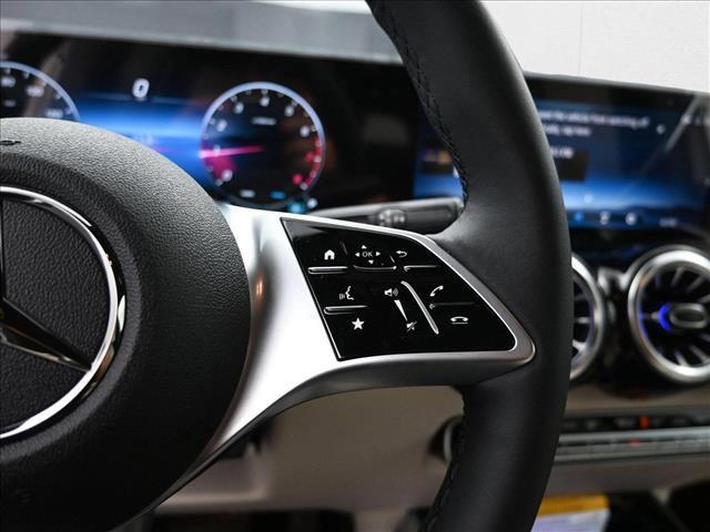 new 2025 Mercedes-Benz GLB 250 car, priced at $54,195