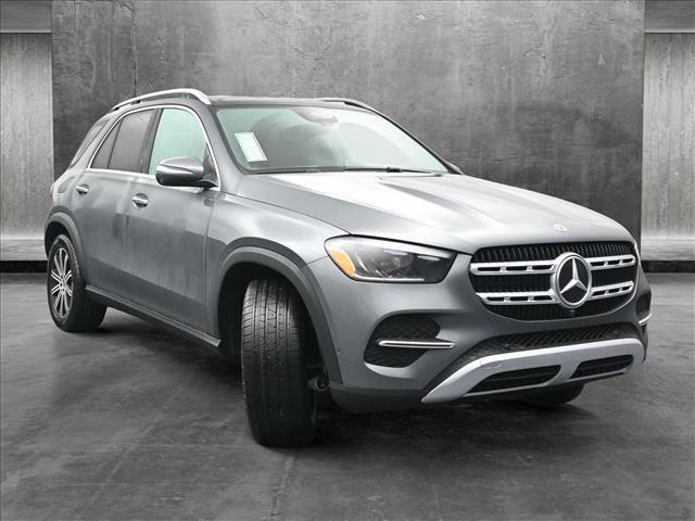 new 2024 Mercedes-Benz GLE 450 car, priced at $78,345