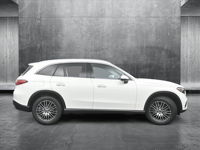 new 2025 Mercedes-Benz GLC 300 car, priced at $57,905