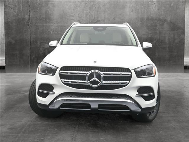 new 2025 Mercedes-Benz GLE 350 car, priced at $67,135