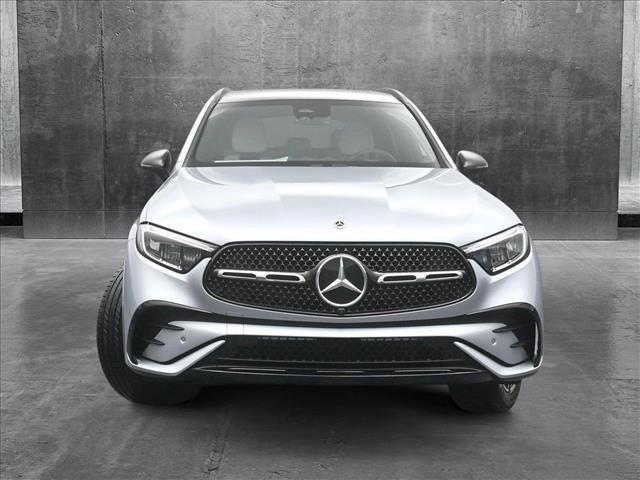 new 2025 Mercedes-Benz GLC 300 car, priced at $61,705