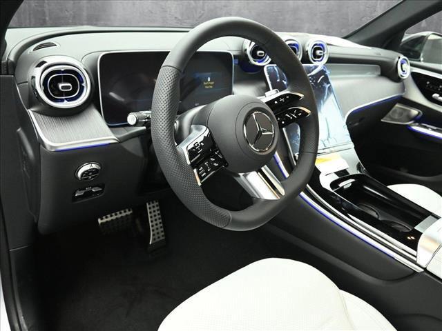 new 2025 Mercedes-Benz GLC 300 car, priced at $61,705