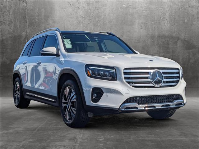 new 2024 Mercedes-Benz GLB 250 car, priced at $51,325