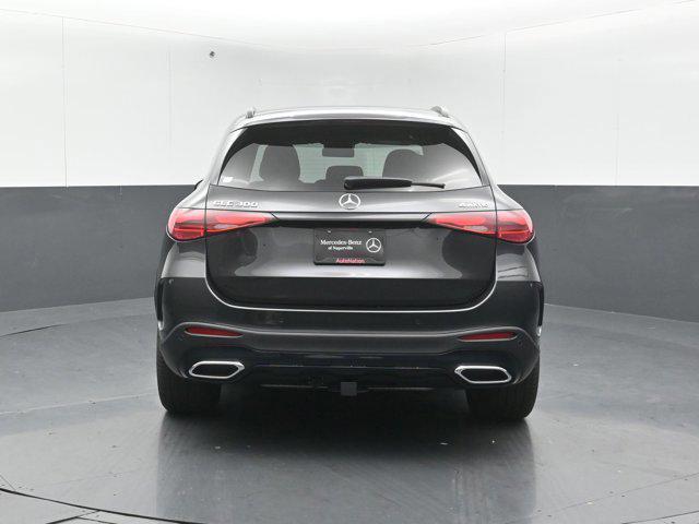 new 2025 Mercedes-Benz GLC 300 car, priced at $62,235