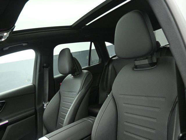 new 2025 Mercedes-Benz GLC 300 car, priced at $62,235