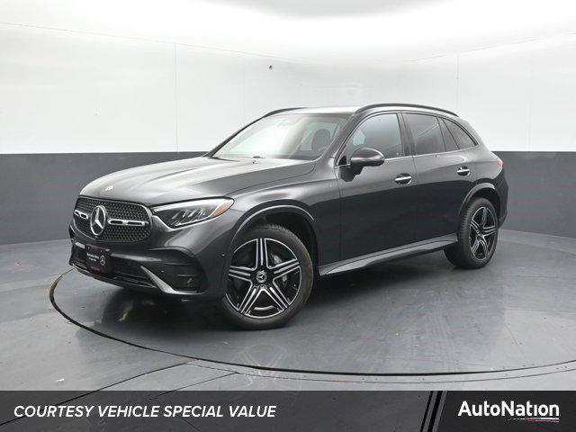 new 2025 Mercedes-Benz GLC 300 car, priced at $62,235