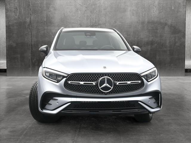 new 2024 Mercedes-Benz GLC 300 car, priced at $59,200