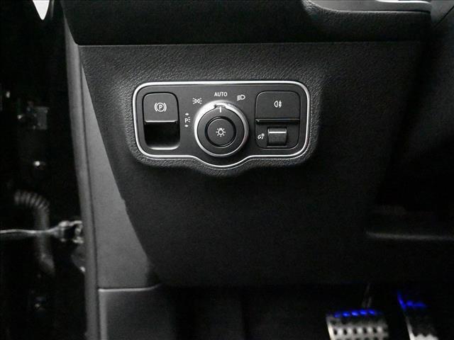 new 2025 Mercedes-Benz AMG GLB 35 car, priced at $71,940