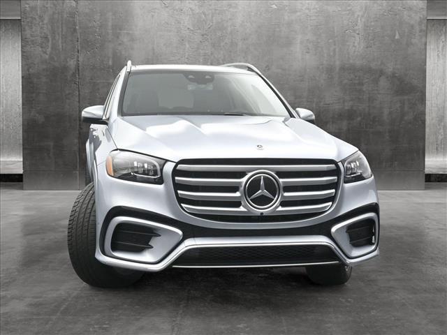 new 2025 Mercedes-Benz GLS 450 car, priced at $98,525