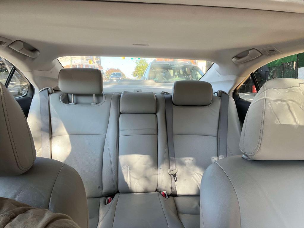 used 2009 Lexus ES 350 car, priced at $8,900