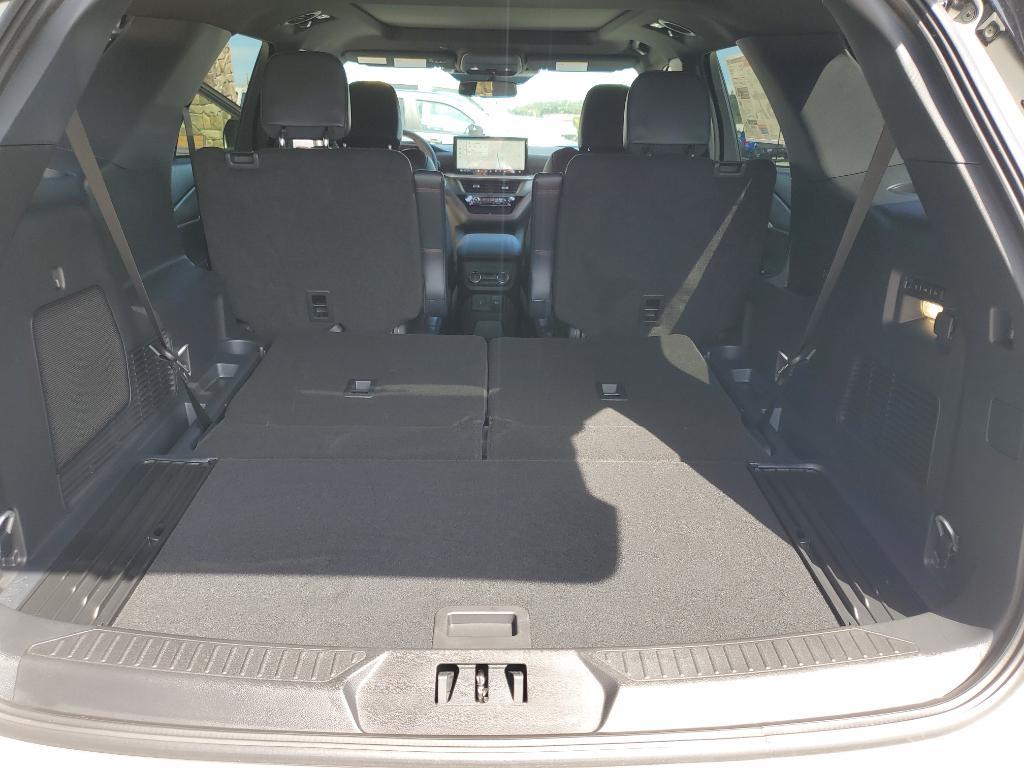 new 2025 Ford Explorer car, priced at $62,255