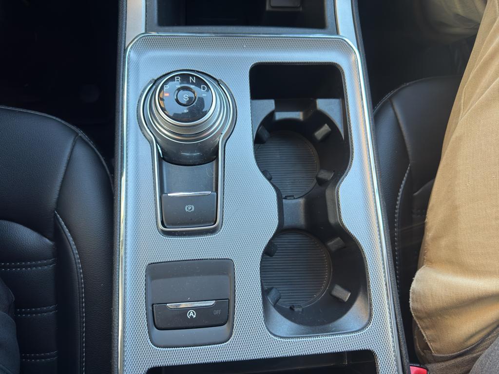 used 2021 Ford Edge car, priced at $25,999