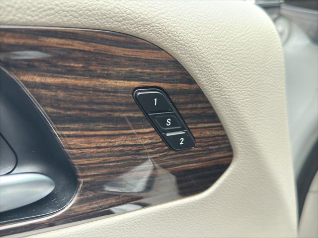 used 2023 Chrysler Pacifica car, priced at $35,999