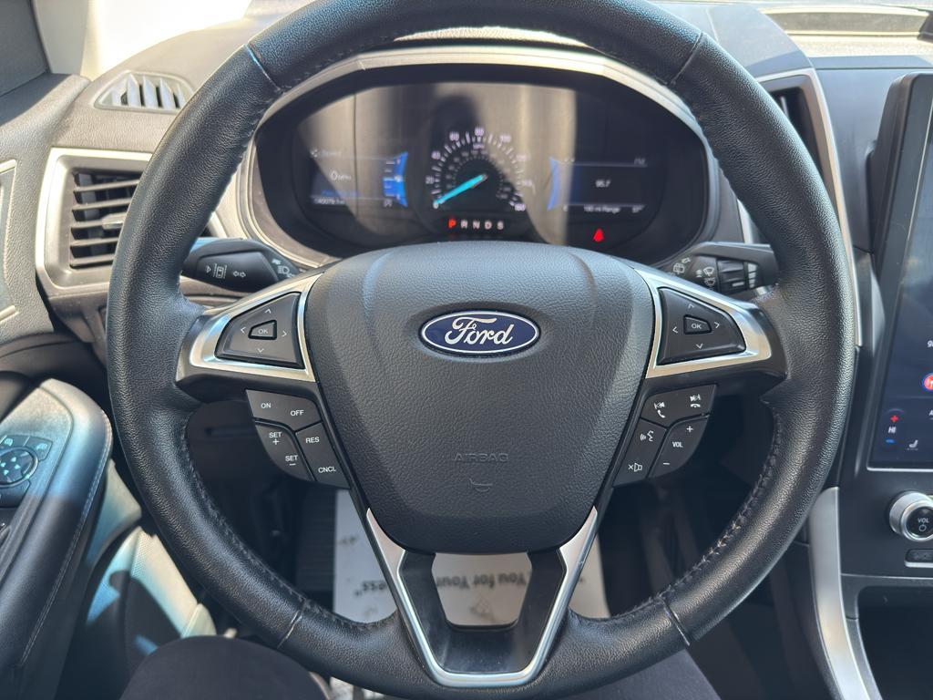 used 2024 Ford Edge car, priced at $27,999