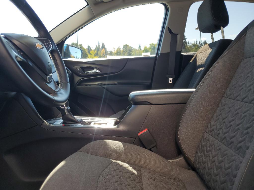 used 2024 Chevrolet Equinox car, priced at $27,999